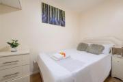 Elegant & Cozy 1BR in Deptford -Sleeps 4 -Fast Wi-Fi -Authentic London Charm