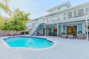 Siesta Key Exclusive Beachside Compound 3 Units