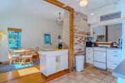 Historic Bayshore Cottage walk to Bay & Ringling