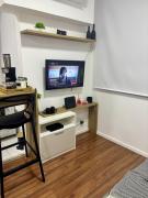 Studio Home Office Completo Cama Queen e Ar Condicionado Vista Panorâmica