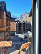 Cozy apartment next to ice rink