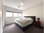 Ideal Family Home Near Parks & Donny with Garage