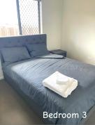 Spring Mountain Family Stay