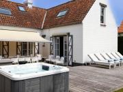 Luxury Villa in Sint-Idesbald with Jacuzzi