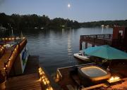 Lakefront Escape with Sauna Hot Tub BBQ & Games