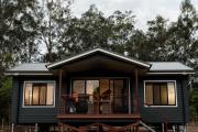 Tuckeroo Cottages - Rosella Cottage