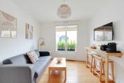 Charming apartment - 1BR-4P- Suresnes