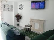 Light House Sleeps 10