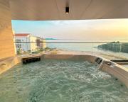 Apartment Amber with Jacuzzi & Sea View