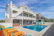 K1205 Still Salty UPDATED! Oceanfront 9BR Free Pool Heat Spring & Fall!