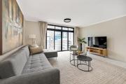 Soft Luxury 1BDR in trendy De Waterkant Nest