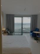 Top Cam Ranh International Airport