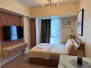 IT Park Studio Unit Avida Riala T4 with pay parking