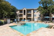 Landing Apartments - Lewisville