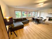 Ruhige Auszeit am Ortsrand - modern und gemütlich