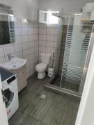 Top Mirodháton Top Mirodháton