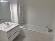 sea or city center 2 steps away, its up to you