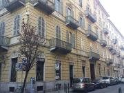 La casa con la fontana di pietra 2