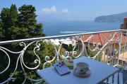 Top Sorrento