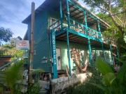 Onat Roatan hostel