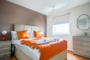 4 BDR House By Caledonia Luxe Stays Short Lets & Serviced Accommodation Livingston