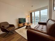 Luxury 2 bed Apt Near Ascot & Windsor