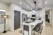 East Downtown Walkability! Modern Houston Townhome