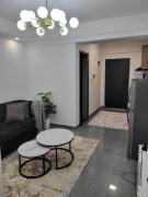 Modern 1 bdrm at Riverside dr mins to sarit centre