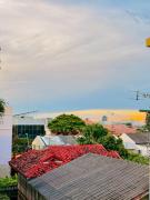 Lazy Sunday Khaosan Hotel