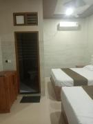 Top Chhatikara Top Chhatikara