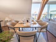 GreenTreeHomes - Penthouse Willow