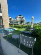 Playa Escondida Luxurious Ground Floor