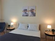 Cozy City Center Apartment