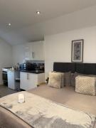 Cosy countryside stay- Waters Upton, Telford