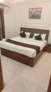 Hotel Taj Parkway