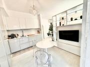 Live House-Attico, ampio e luminoso monolocale