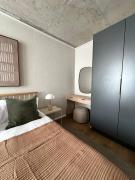 Riverlands 2Bedroom Apartment with Mountain Views