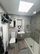 Premium Village Stay near Train & Loch