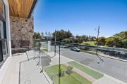 Top Henley Beach South
