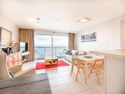 Les Petrels zesde Les Petrels zesde