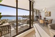 Harbourside apartment with Breathtaking Views