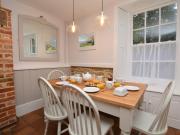 Top Burton Bradstock