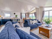 2 Bed in St Andrews 94606