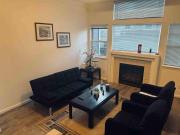 Cozy near airport vacation home Brighton