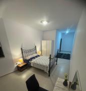 Room cozy in San Julian 4