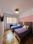 modern 3-room apartment for 4 people downtown area