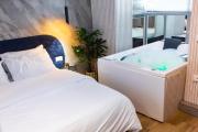 Luxury Suite by The Bubbles Jacuzzi Rooms