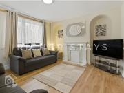 Spacious 3BR House in Tilbury, Driveway and Garden Spacious 3BR House in Tilbury, Driveway and Garden