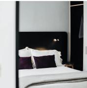 Puerta roja con Asombro Ubicacion en la Condesa