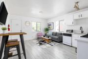 Sunny 1 Bedroom in the Heart of Venice Beach - #1